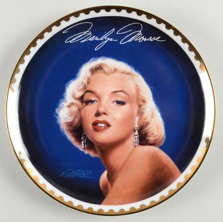 Marilyn Monroe-Gold Forever Radiant - No Box