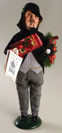 Crabtree &amp; Evelyn Carolers by Byers' Choice Ltd
