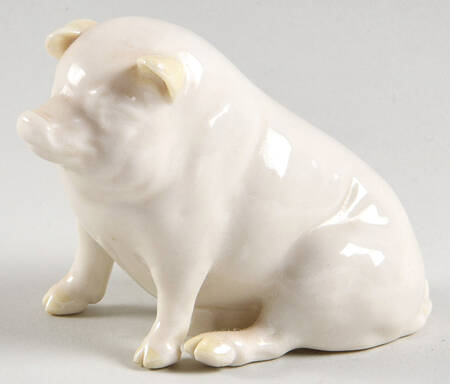 Belleek Figurines Pig - Large - Boxed
