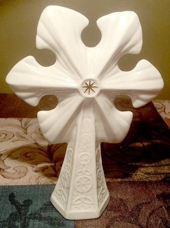 Belleek Christmas Ornament Tree Topper - No Box