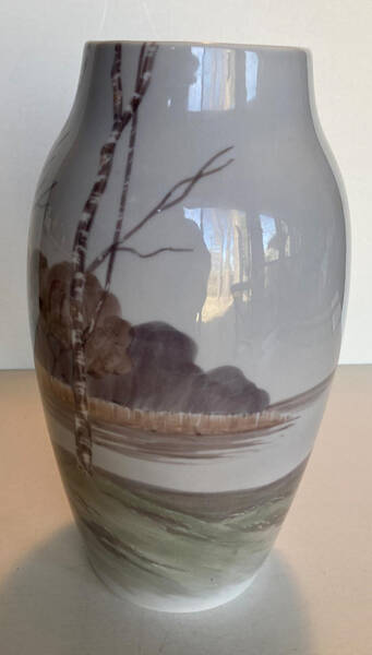 Bing & Grondahl Vase River Scene Vase - No Box