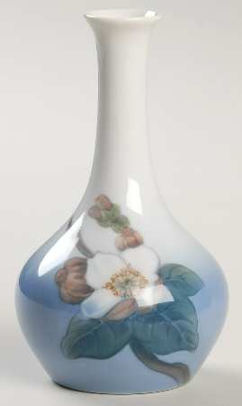 Bing & Grondahl Vase Magnolia Floral Vase - No Box