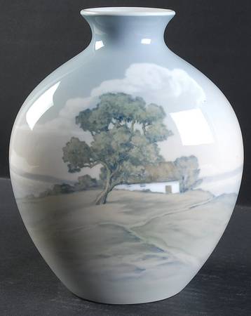 Bing & Grondahl Giftware Farm House With Tree - No Box