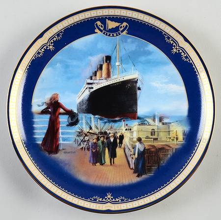 Titanic: Queen of The Ocean On The Promenade - No Box