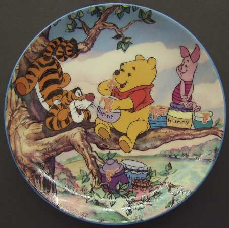 Winnie The Pooh : A Honey of A Friend by Bradford Exchange