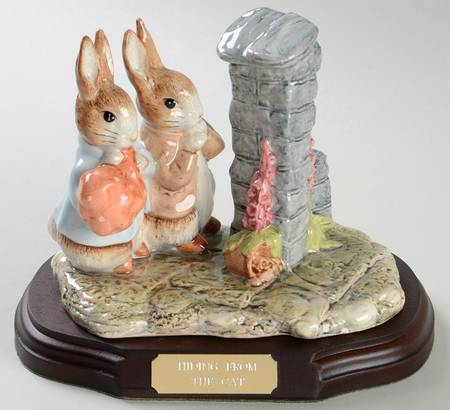 Beatrix Potter Annual Tableau Figurine Hiding From The Cat-Bp8c - No Box