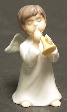 Annual Little Angels Girl With Trumpet - No Box