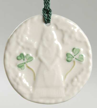 Twelve Days of Christmas-Shamrock 8 Maids A Milking - Boxed