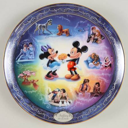 Magical Disney Moments Falling In Love - No Box