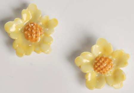 Belleek Jewelry Wild Daisy Earrings/Yellow - No Box