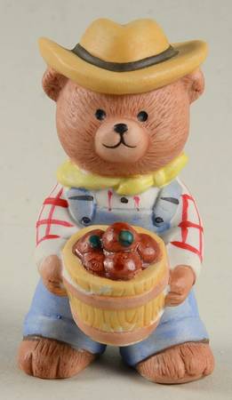 Bears of Distinction Farmer Fred - Boxed