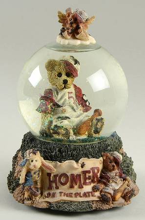 Folkstone Waterglobes by Boyds Bears