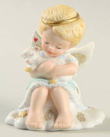 Tender Hearts Collection Cuddling In The Clouds - No Box