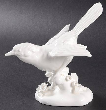 Bird Figurines Bird On Perch-White - No Box