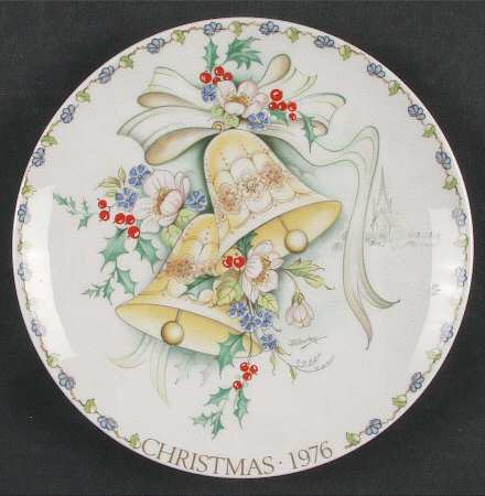 Christmas Plate Church Bells - No Box