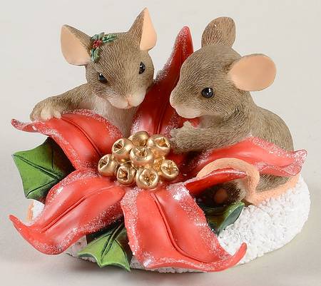 Charming Tails The Season Of Love - Boxed