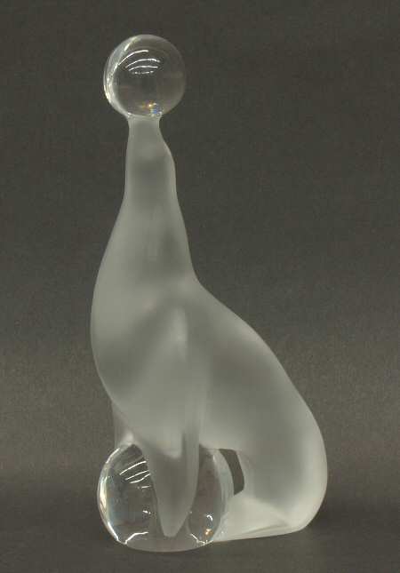 Cristal de Sevres Figurines Seal With Ball - No Box