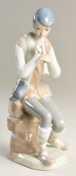 Casades Figurines Young Man Playing Flute - No Box