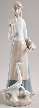 Casades Figurines Girl With Geese-Glossy - Boxed