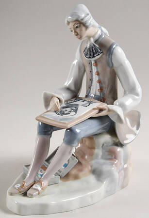Casades Figurines Painter With Canvas And Paints - No Box