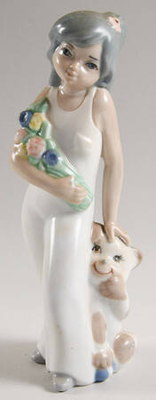 Casades Figurines Girl With Flowers & Cat - Boxed