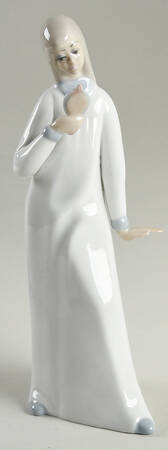 Casades Figurines Girl Holding A Mirror - No Box 42