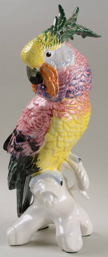 Chelsea House Figurines Parrot-Facing Left - No Box