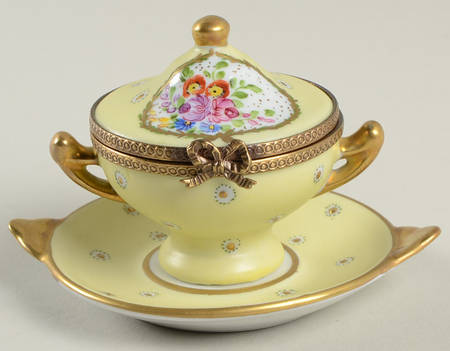 Chanille Limoges Boxes Tureen With Underplate-Set Of 2 - No Box