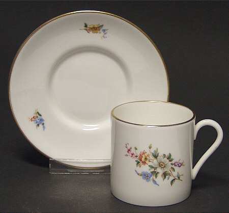 Great Porcelain Houses of The World Royal Worcester - No Box