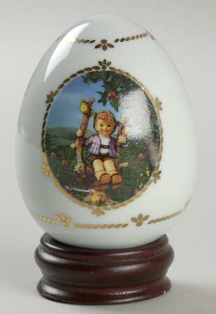 Hummel Porcelain Egg Apple Tree Boy - Boxed