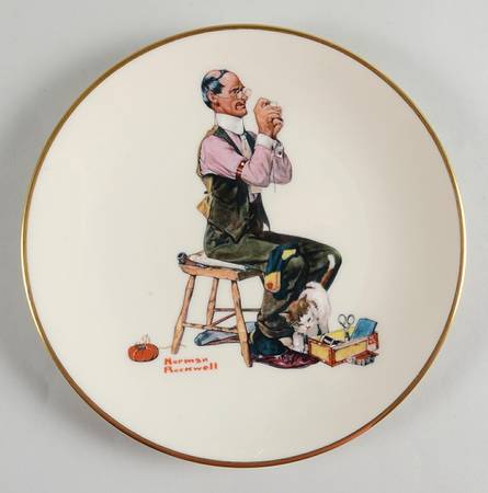 Norman Rockwell-Plates Man Threading Needle - No Box