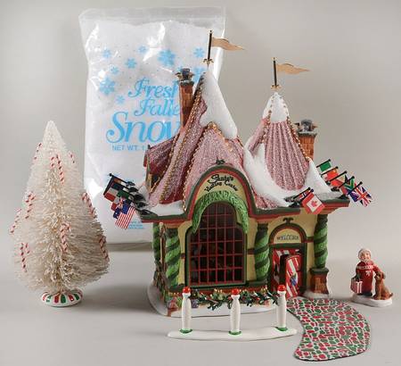 North Pole Village Santa's Visiting Center-Set Of 6 - No Box