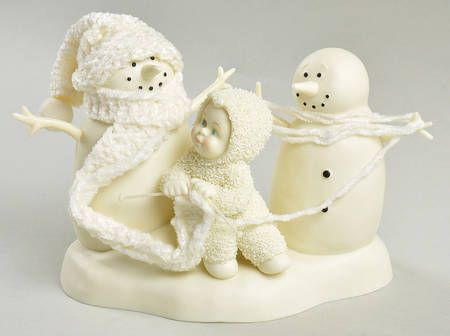 Snowbabies Hooked On Knitting - Boxed