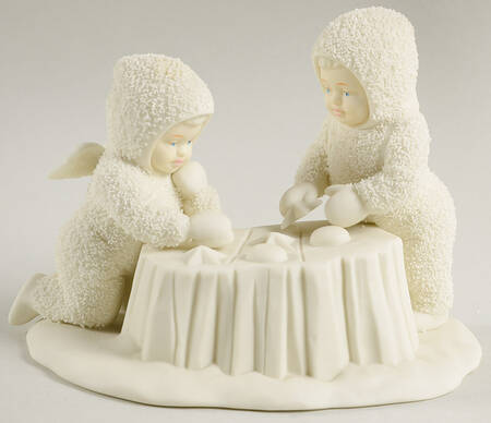 Snowbabies Stars In A Row-Tic Tac Toe - No Box