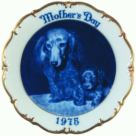 Mother's Day Plate Dachsund Family - No Box