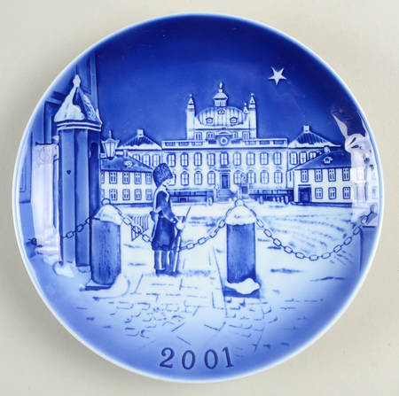 Svend Jensen Christmas Plate Fredensborg Castle - Boxed
