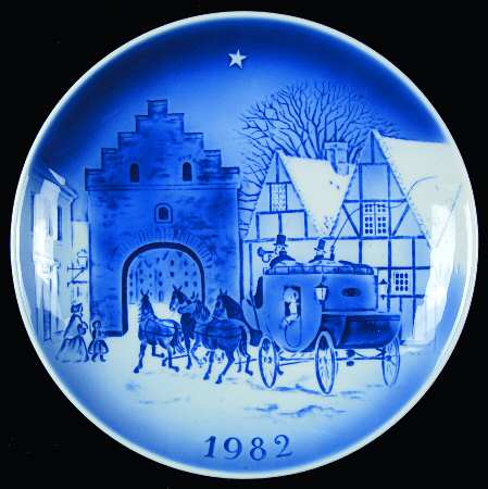 Svend Jensen Christmas Plate Twelve By The Mailcoach - Boxed