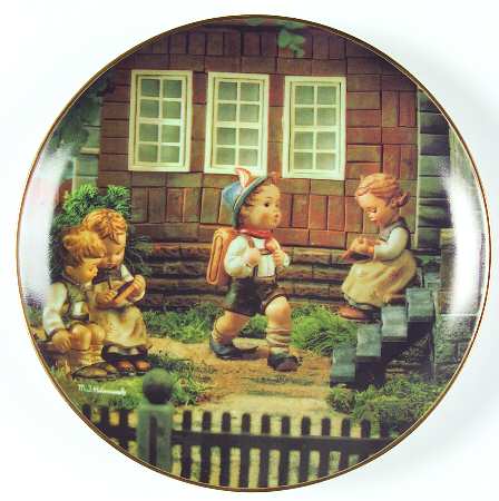 Hummel Calendar Plate September-Back  To School - No Box
