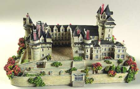 Enchanted Castles Of Europe Usse Castle - No Box