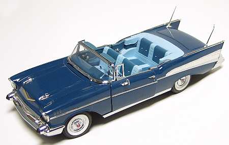 Automobiles 1957-Chevy Bel-Air Convertable - No Box