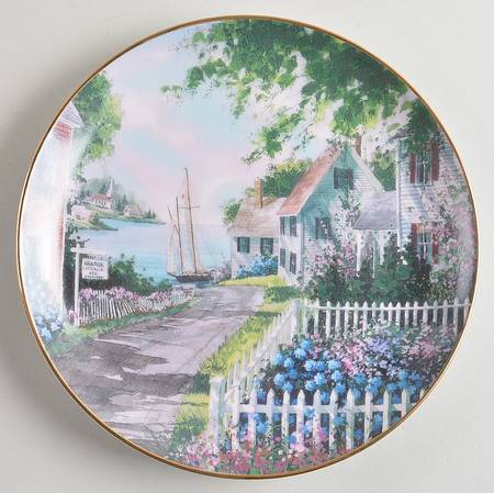 Danbury Mint Single Release Plates Harborside-Denise Patchell-Olson - No Box