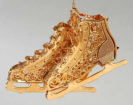 2000 Gold Christmas Ornament Collection Christmas Skates - No Box