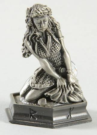 Fantasy of the Crystal Chess Set Woodwail The Banshee - Pawn 8-Black Chess Piece