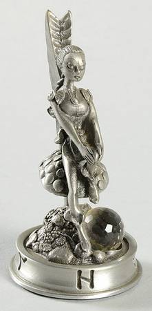 Fantasy of the Crystal Chess Set Tarath The Fairy - Pawn6-White Chess Piece
