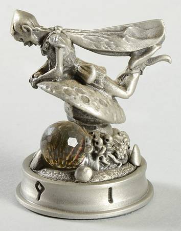 Fantasy of the Crystal Chess Set Verthood The Pixie - Pawn8-White Chess Piece