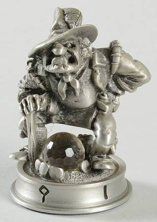 Fantasy of the Crystal Chess Set Dram The Leprechaun - Pawn3-White Chess Piece
