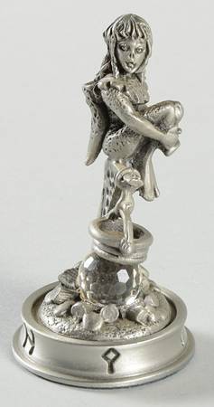 Fantasy of the Crystal Chess Set Hairmar The Brownie - Pawn4-White Chess Piece