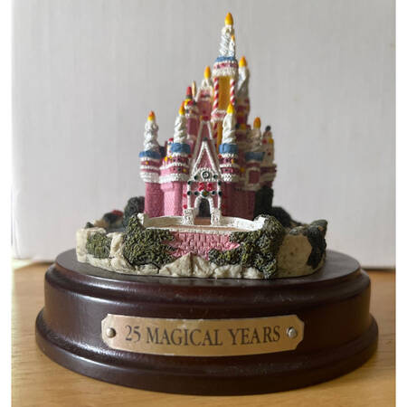 Disney Figurines 25 Magical Years - No Box