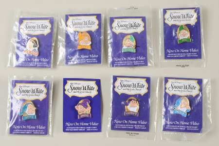 Disney Figurines Snow White & Seven Dwarfs Pins - No Box