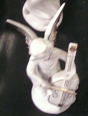 Angel Musicians-Gold Angel With Bass - No Box